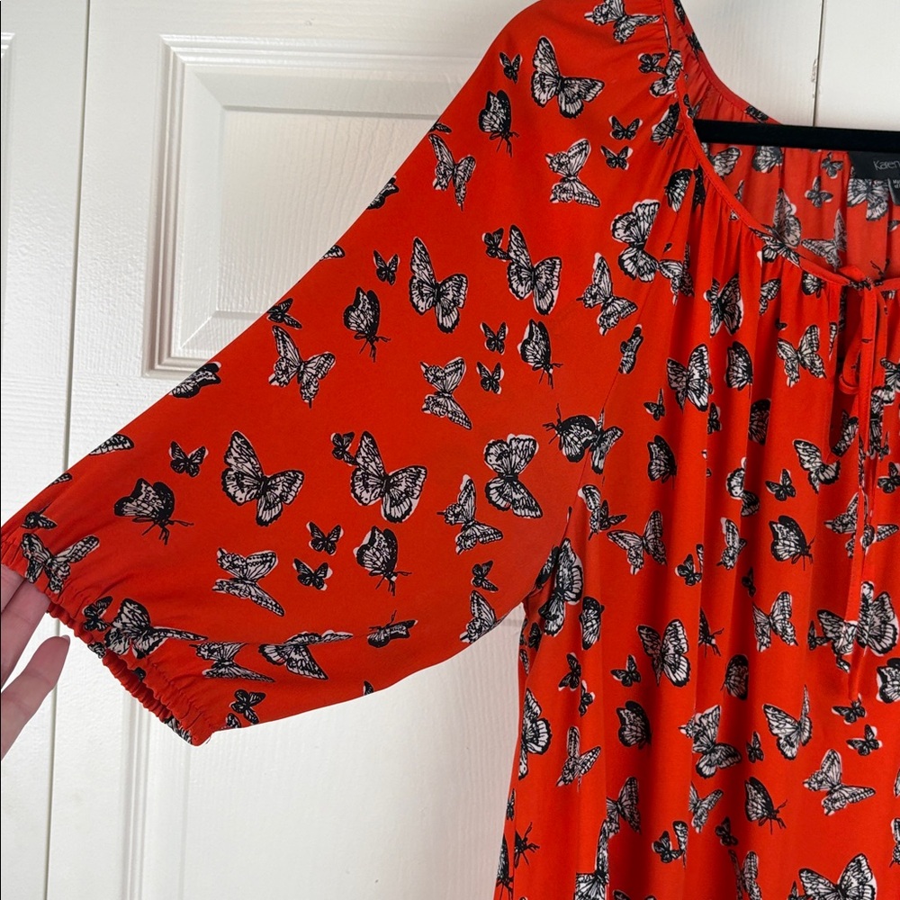 Karen Kane Butterfly Print Boho Blouse – Red & Black Peasant Top Size 1X - Picture 3 of 10